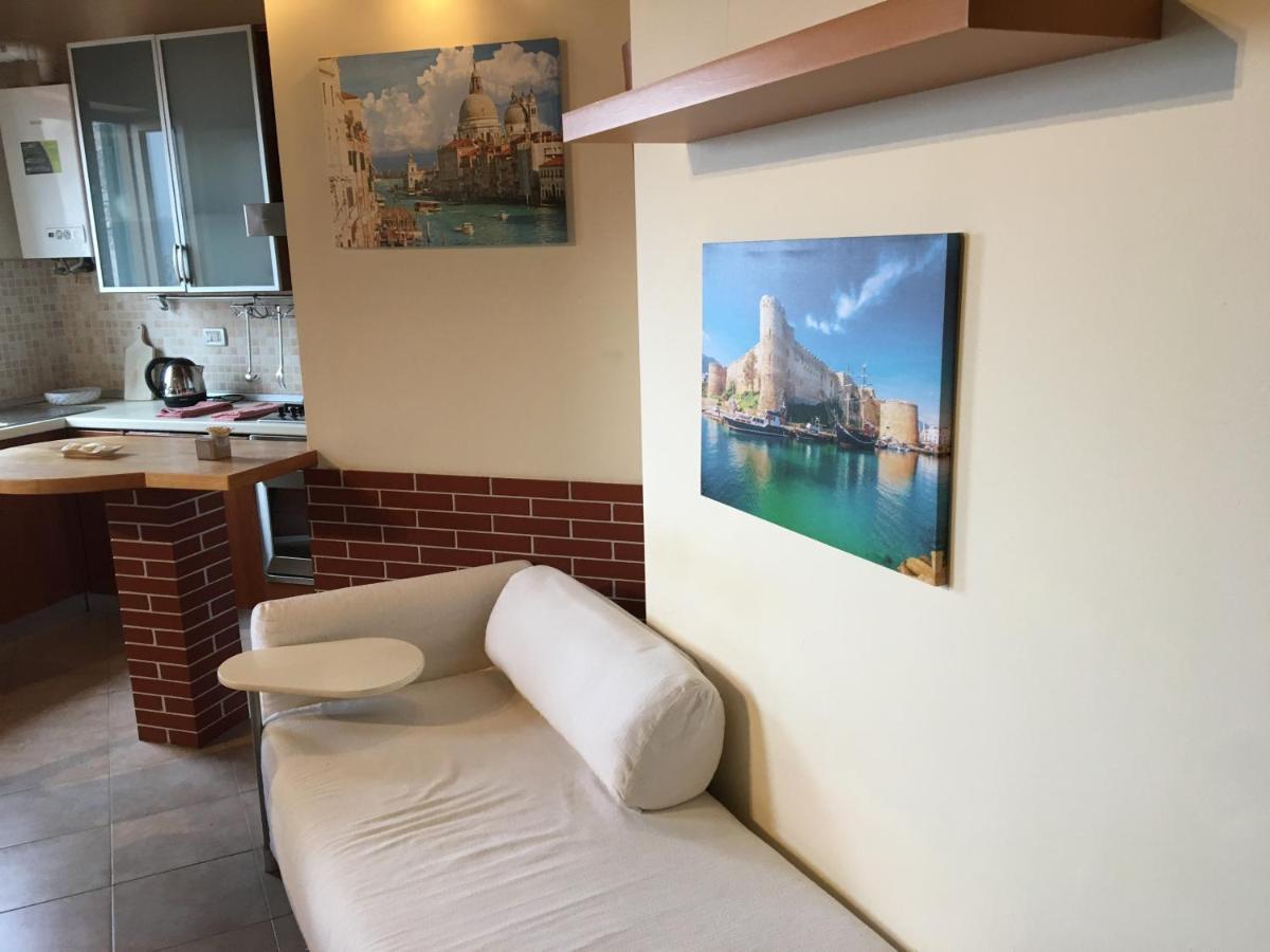 Villa Beach Holiday  Terracina Exterior foto