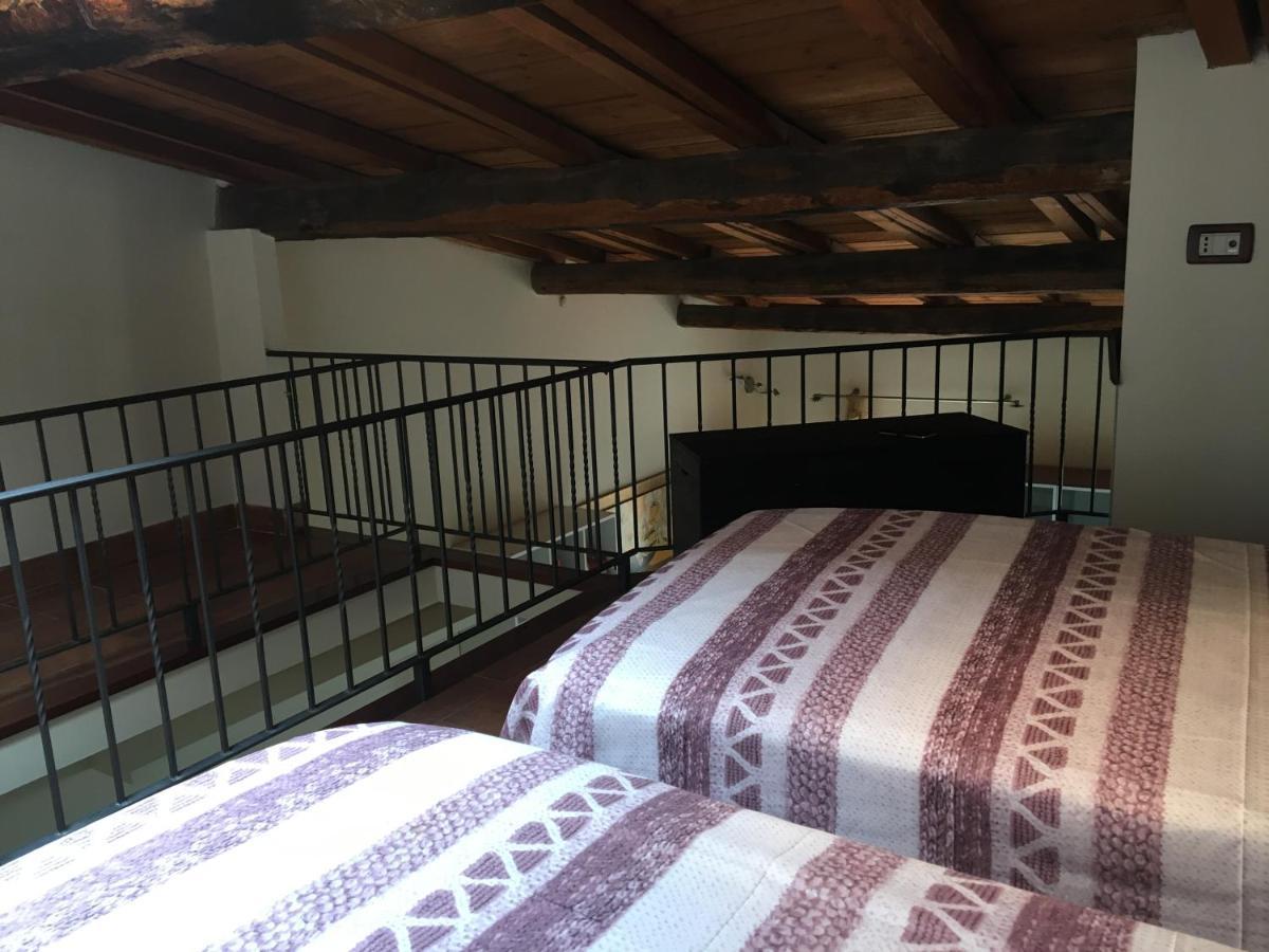 Villa Beach Holiday  Terracina Exterior foto