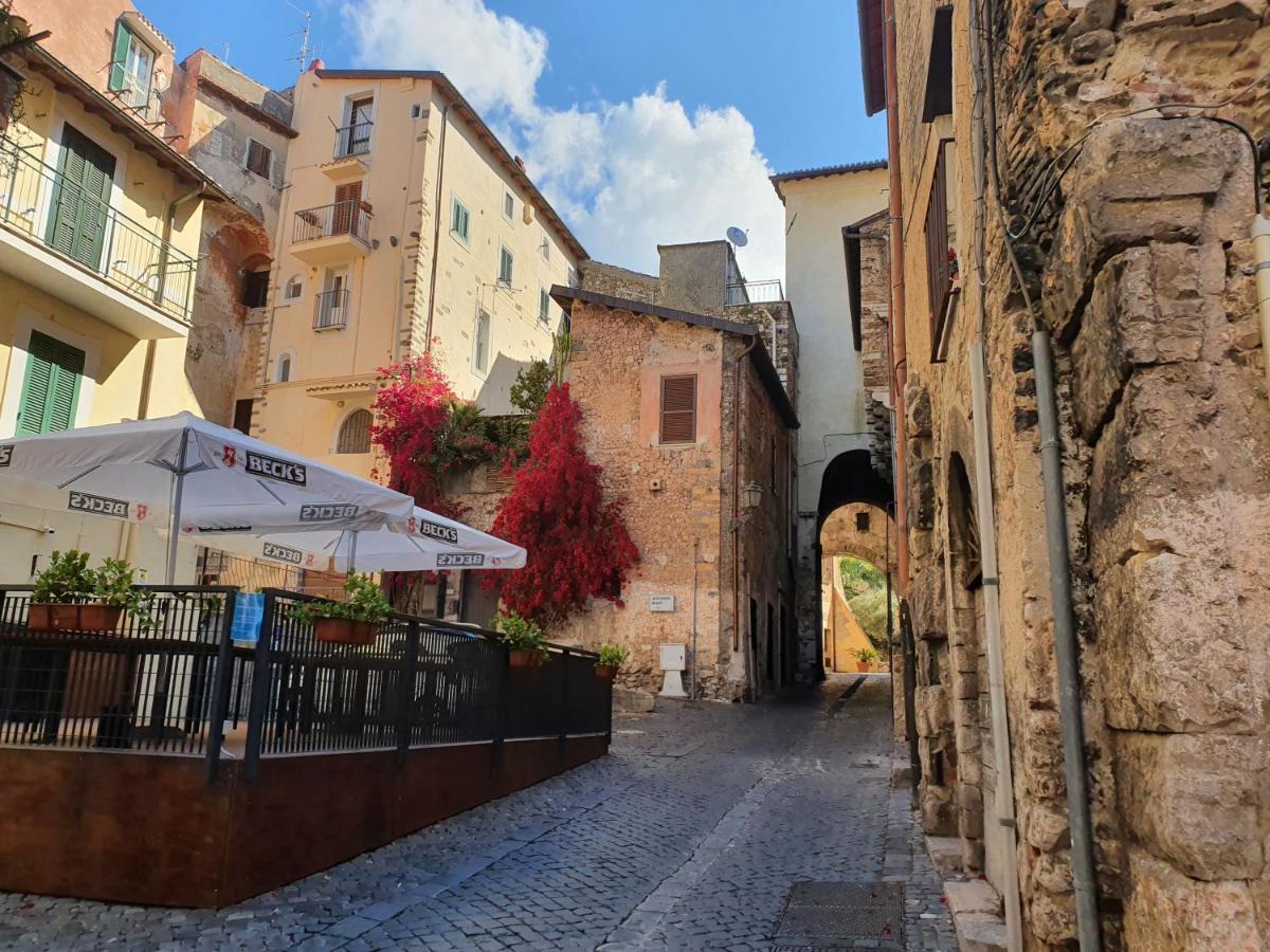 Villa Beach Holiday  Terracina Exterior foto