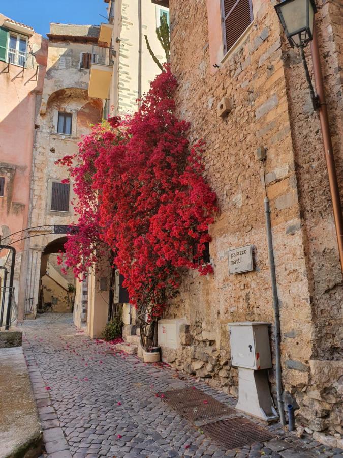 Villa Beach Holiday  Terracina Exterior foto